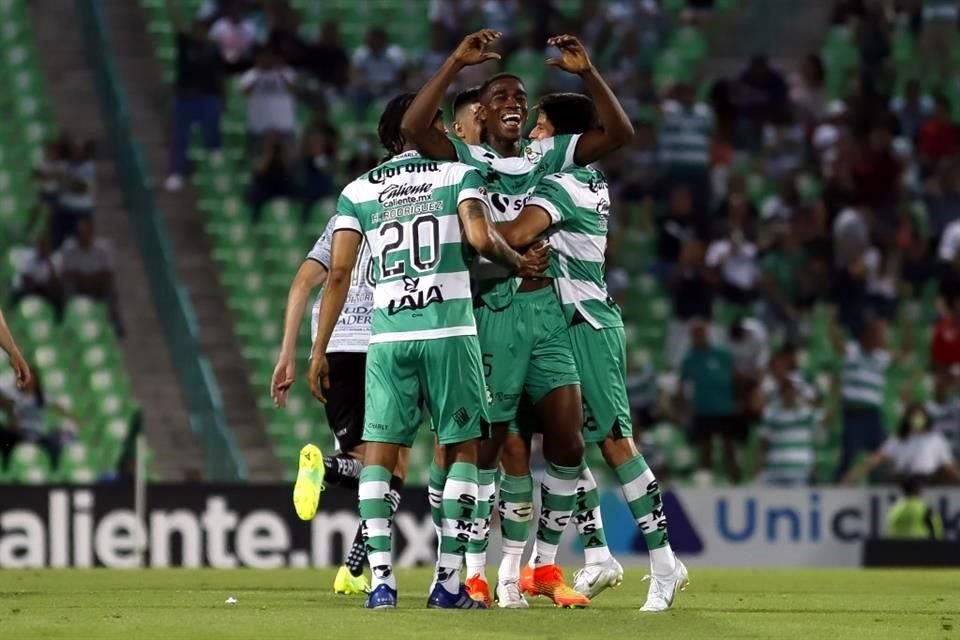 Los Guerreros le dieron la vuelta al partido.