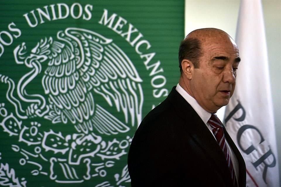 Murillo Karam está acusado de tortura en el caso Ayotzinapa.