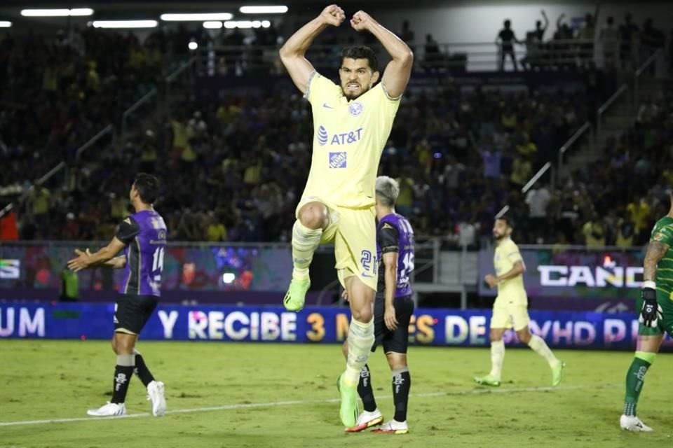 Henry Martín llegó a siete goles en el torneo, para seguir como el máximo anotador del certamen.