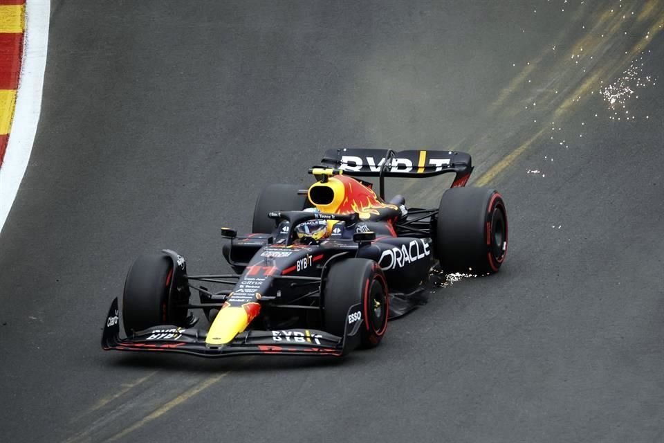 Checo Pérez lideró la tercera práctica del GP de Bélgica.