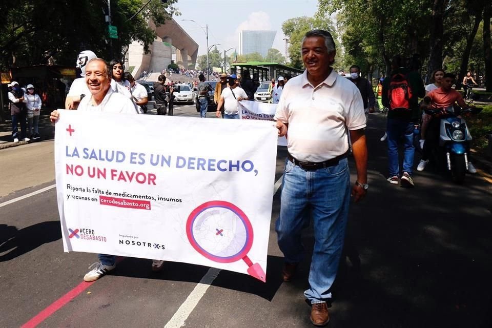 Los manifestantes llegarán a Palacio Nacional para exigir a AMLO medicinas.