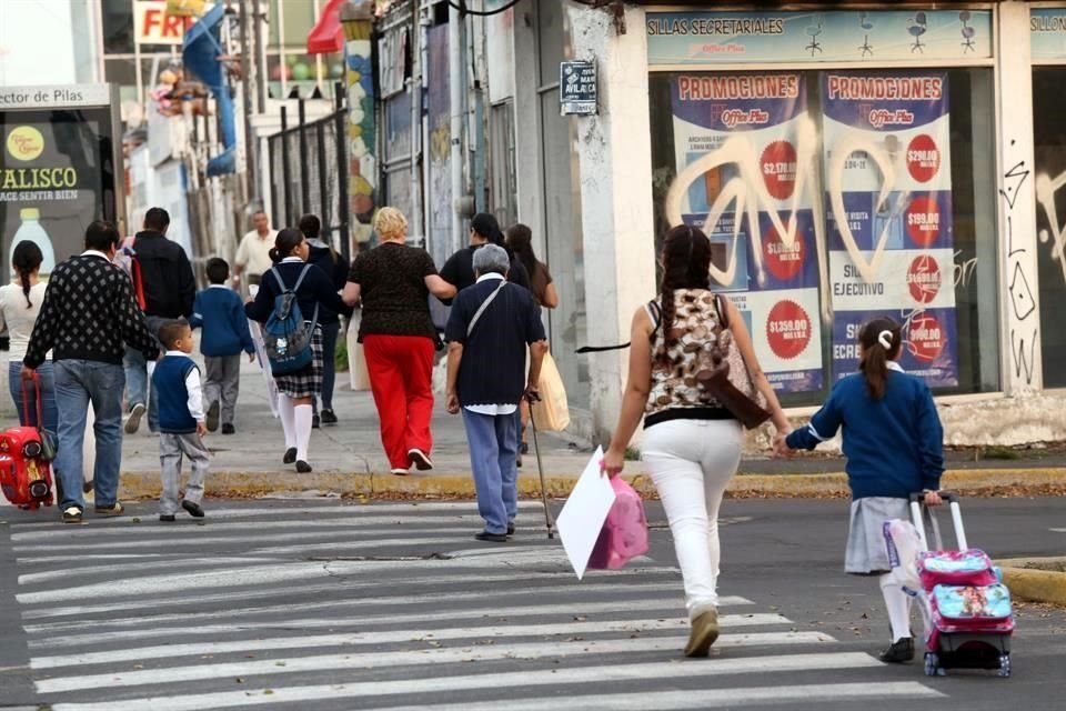 Este lunes, 2 mil 115 escuelas públicas iniciarán un ciclo escolar, y la Ciudad prepara un operativo de seguridad con casi 7 mil policías.