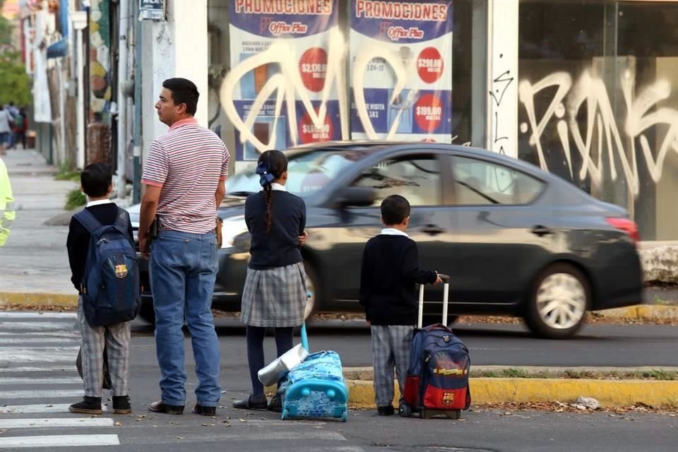 Este lunes, 2 mil 115 escuelas públicas iniciarán un ciclo escolar, y la Ciudad prepara un operativo de seguridad con casi 7 mil policías.