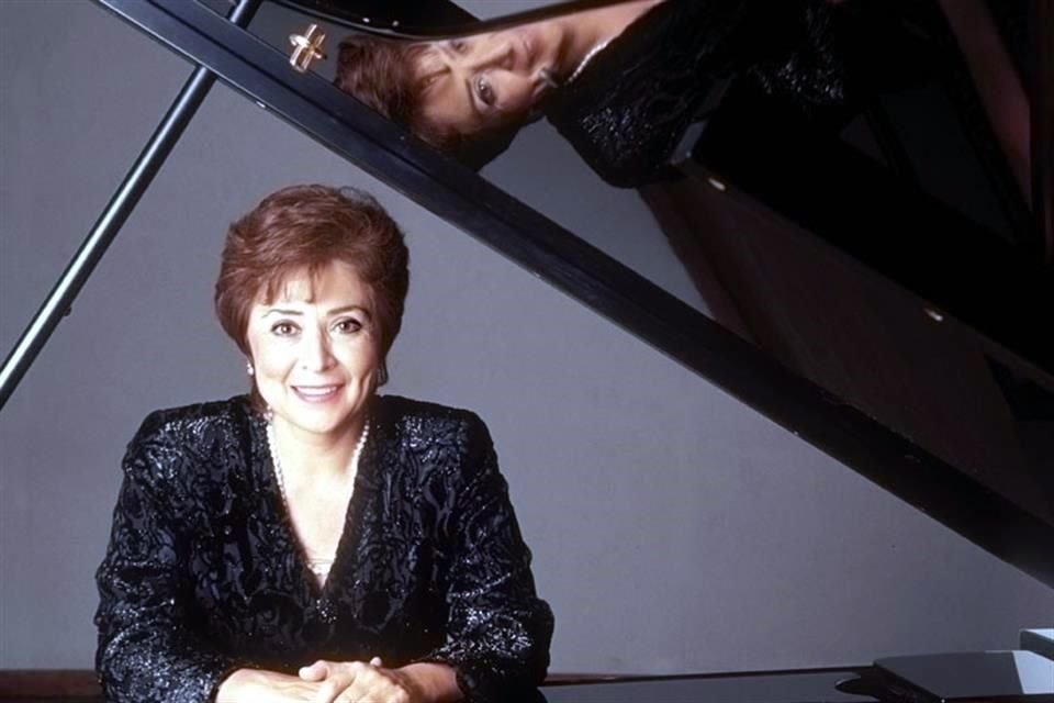 La pianista Silvia Navarrete fue ratificada como directora del Conservatorio Nacional de Música.