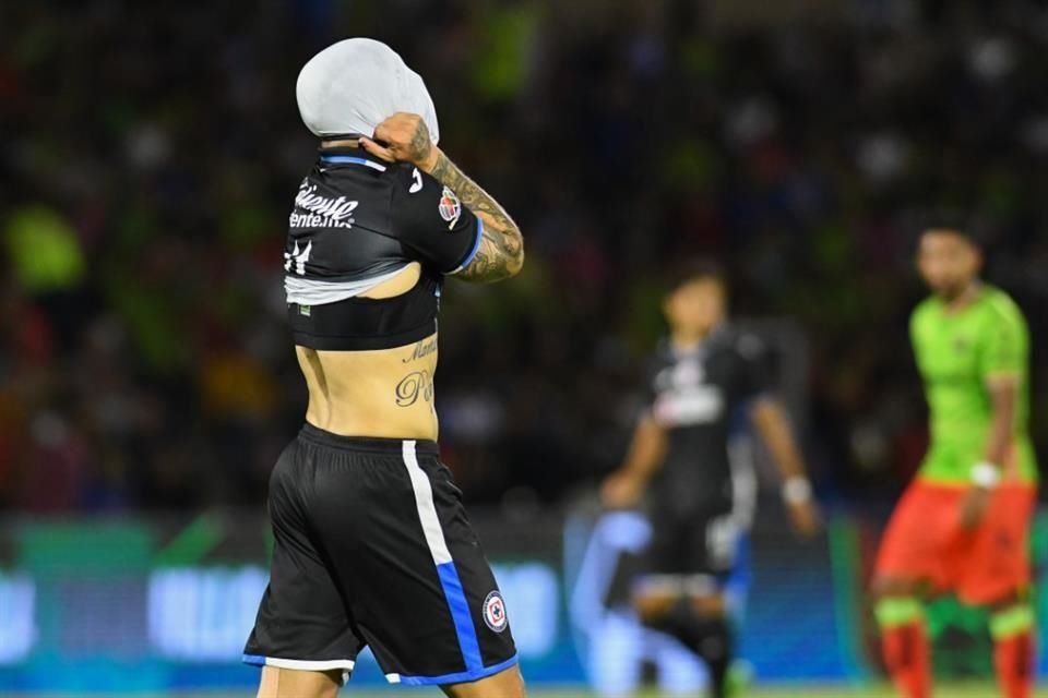 Cruz Azul no supo mantener la ventaja de dos goles.