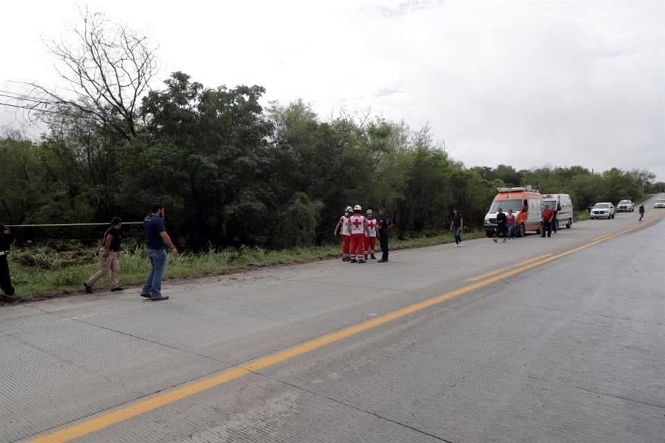 El accidente ocurrió en la Carretera Allende- Cadereyta en el kilómetro 22, a la altura de   Hacienda Barranquito, cerca de donde hay un arroyo.