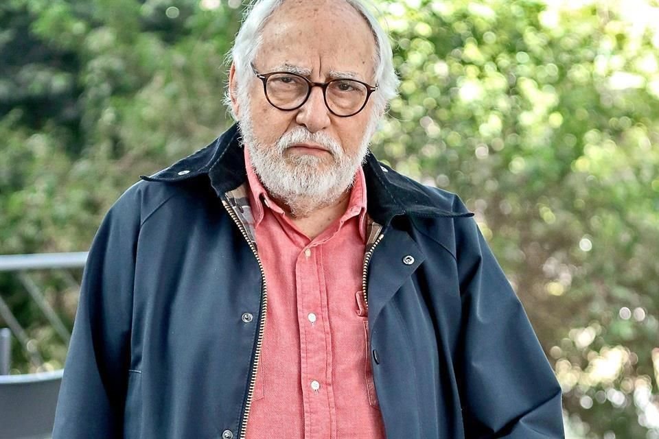 Arturo Ripstein, una de las máximas glorias fílmicas de México, entrevé, en entrevista, el final de su longeva carrera, repleta de obras que han ido a Cannes, Venecia y San Sebastián.
