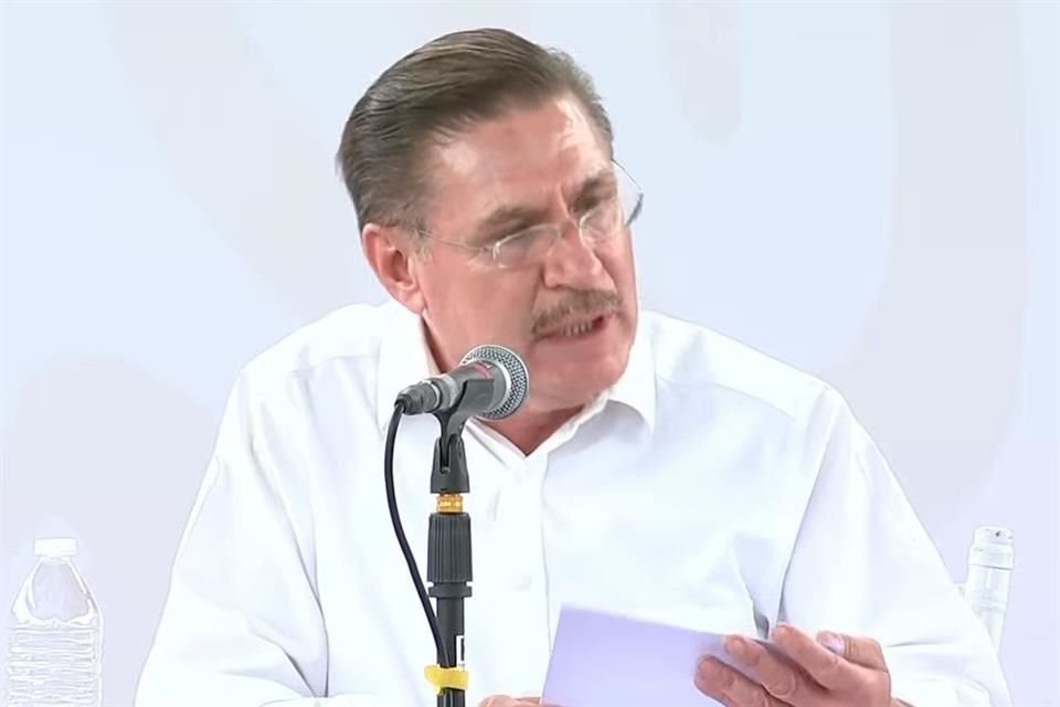 José Rosas Aispuro.