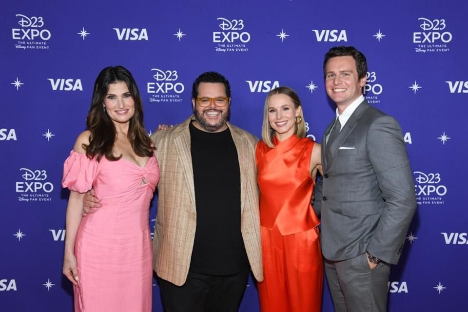 Estrellas de 'Frozen', como Idina Menzel, Kristen Bell y Josh Gad, también obtuvieron el honor.