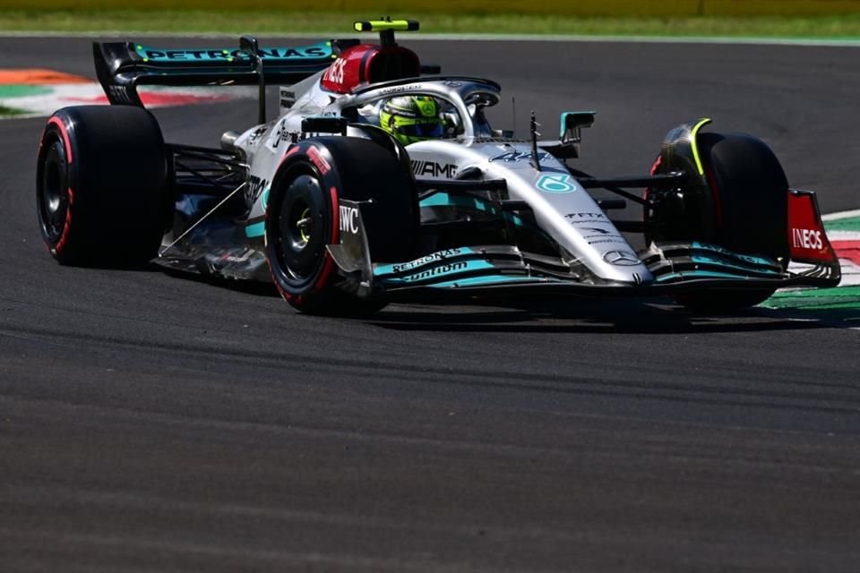 Lewis Hamilton en acción en el GP de Italia.