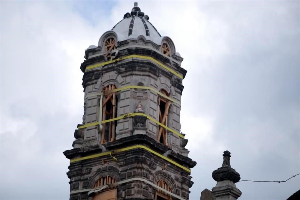 La torre norte del templo luce así. Un particular interpuso un amparo para que las autoridades apresuraran el rescate.