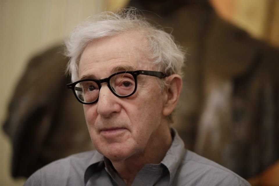 El cineasta Woody Allen confirmó que se retirará al finalizar su película número 50, próxima a filmarse en Europa.