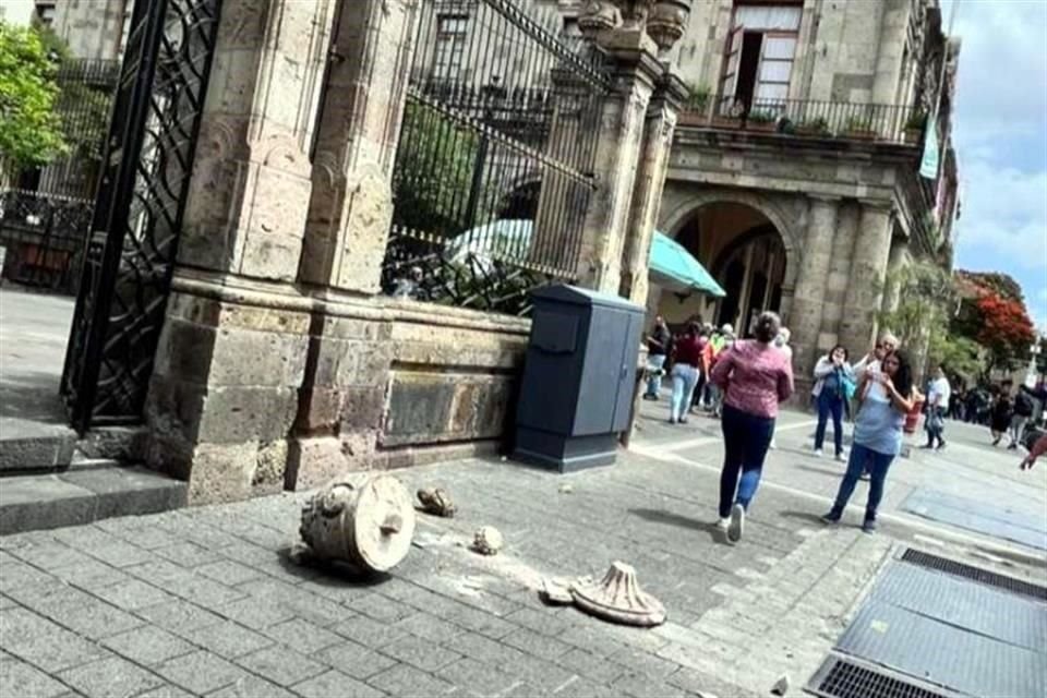 En el templo de la Merced se registraron algunas afectaciones.