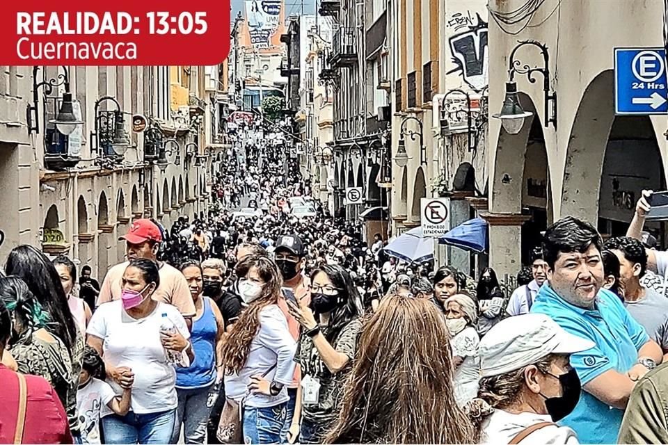 Minutos después, las personas si reaccionaron ante el sismo.