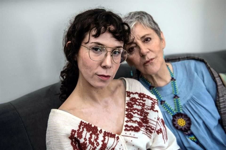 Natalia Beristáin dirige en el filme 'Ruido' a su madre, la actriz Julieta Egurrola.