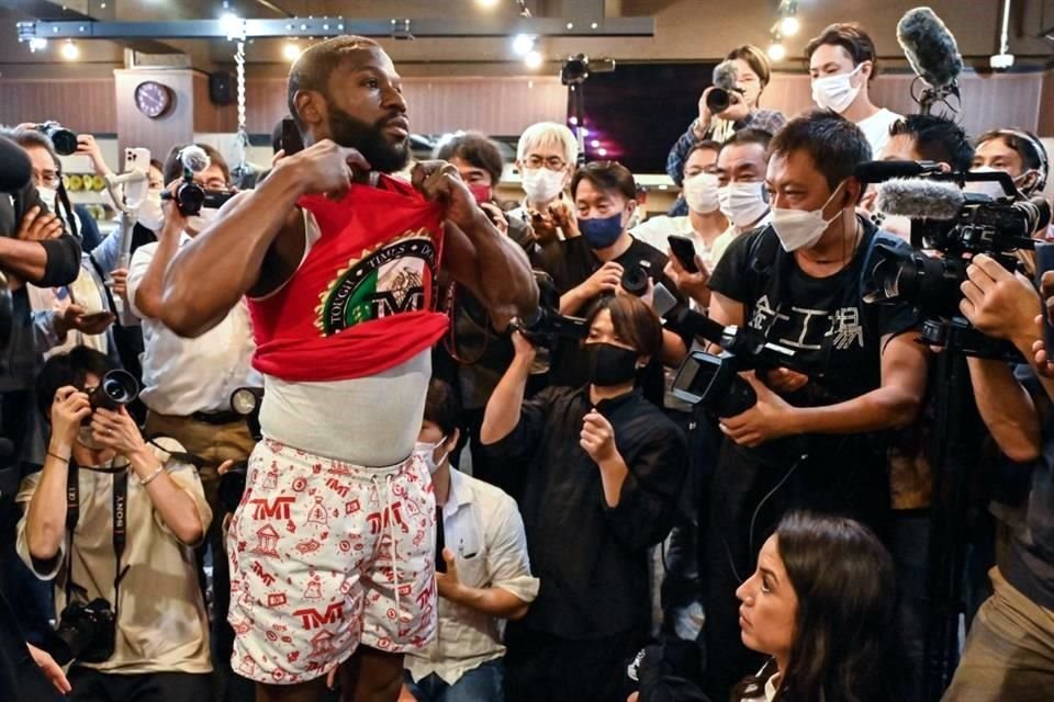 Mayweather está tranquilo para su próxima pelea de exhibición.