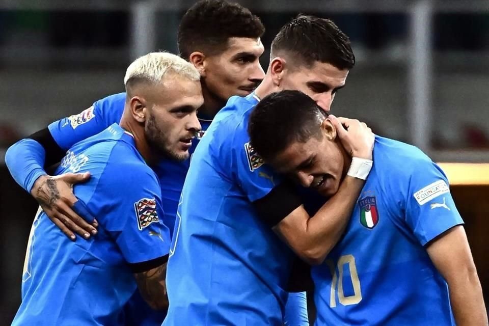Italia buscará el pase a la siguiente ronda ante Hungría.