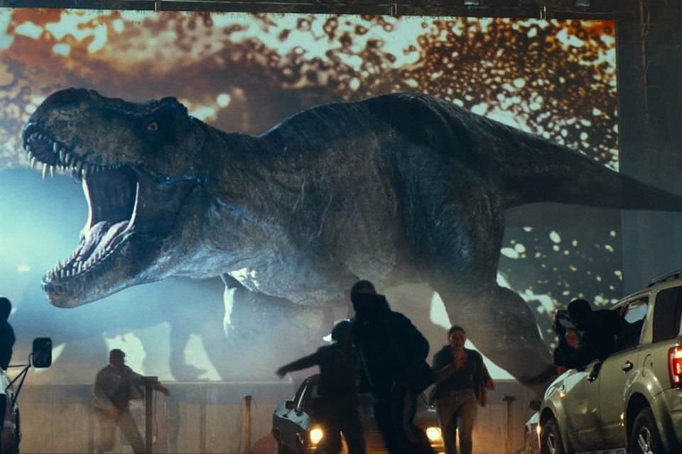 'Jurassic World Dominion' alcanzó los mil millones de dólares en taquilla de todo el mundo; está entre las mejores de este año en EU.