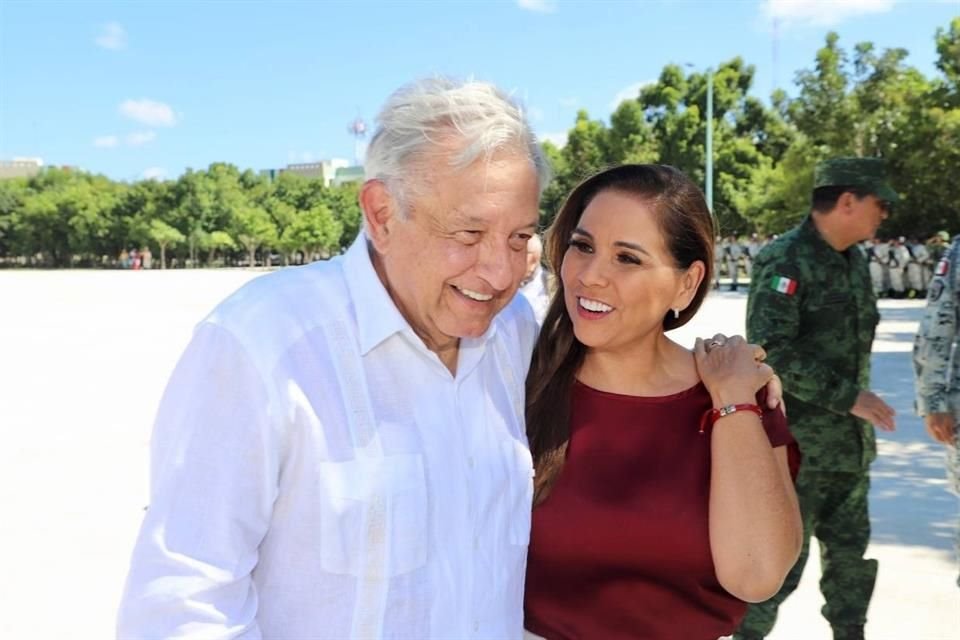 El Presidente Andrés Manuel López Obrador y la Gobernadora Mara Lezama en Quintana Roo.