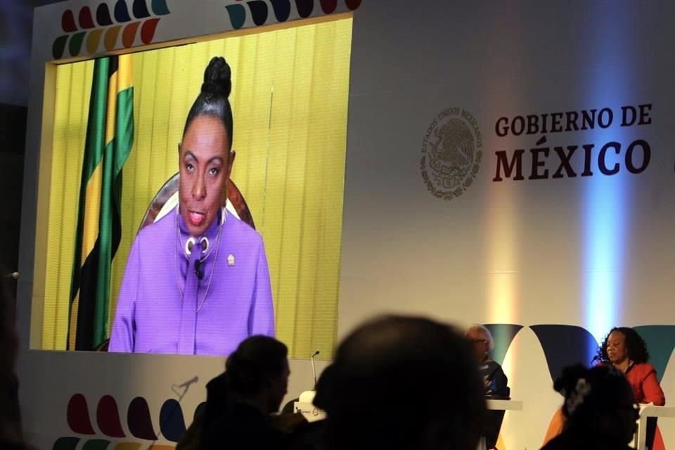 Olivia Grange, Ministra de Cultura, Género, Entretenimiento y Deporte de Jamaica, se conectó vía remota a Mondiacult ante la imposibilidad de viajar por el huracán Ian.