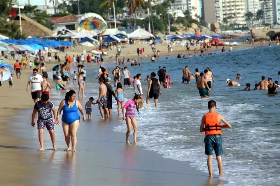 El incremento a los días de vacaciones tendrá un impacto en el costo de la nómina entre 5 y hasta 10% en las empresas mexicanas, según expertos.