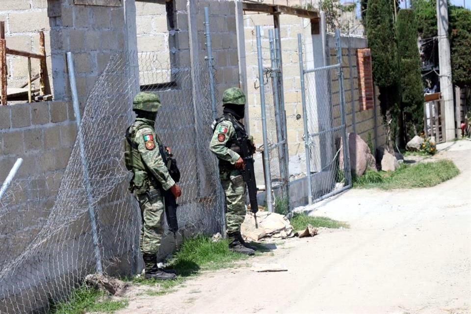 La segunda fosa fue hallada en la comunidad de San Cristóbal Huichochitlán.