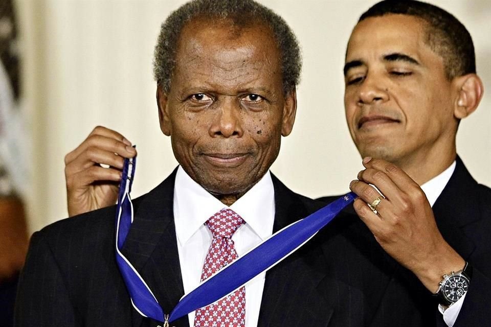 Sidney Poitier es considerado un pionero y un ícono de la diversidad en Hollywood.