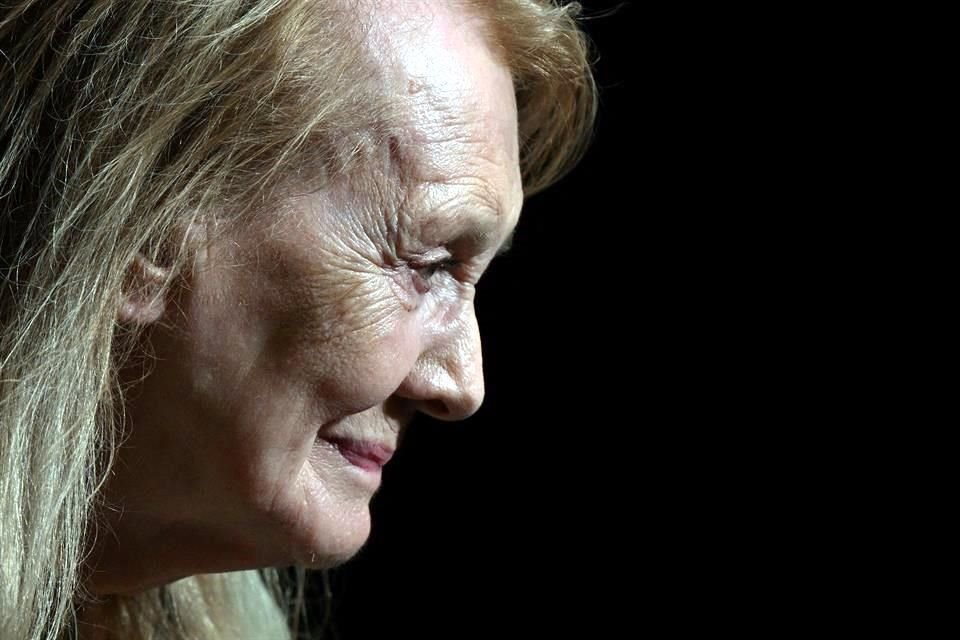 'A través de la autobiografía hace política, pero una política muy sutil, muy inteligente', dice Margo Glantz sobre la literatura de Ernaux.