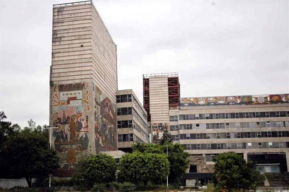 El Centro SCOP, ubicado en la Colonia Narvarte, fue construido entre 1952 y 1954 a partir del diseño de los arquitectos Carlos Lazo, Augusto Pérez Palacios y Raúl Cacho.