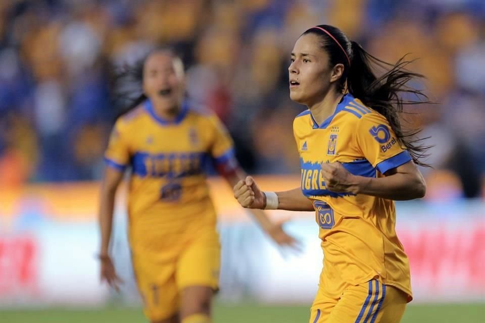 Y cinco minutos después, Lizbeth Ovalle hizo el 4-1 que acabó con las esperanzas albiazules.