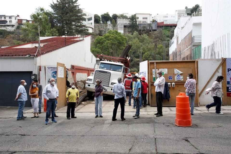 La obra se ubica en en Fuentes de los Leones 57.