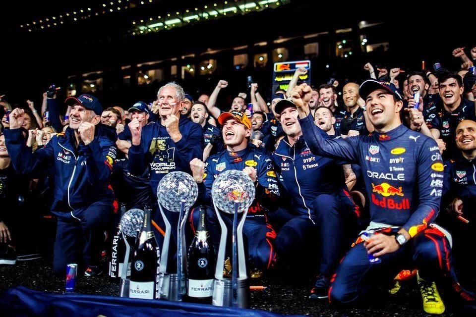 Red Bull quiere el 'doblete' en la temporada 2022: Campeonato de Pilotos, ya en su poder, y de Constructores.