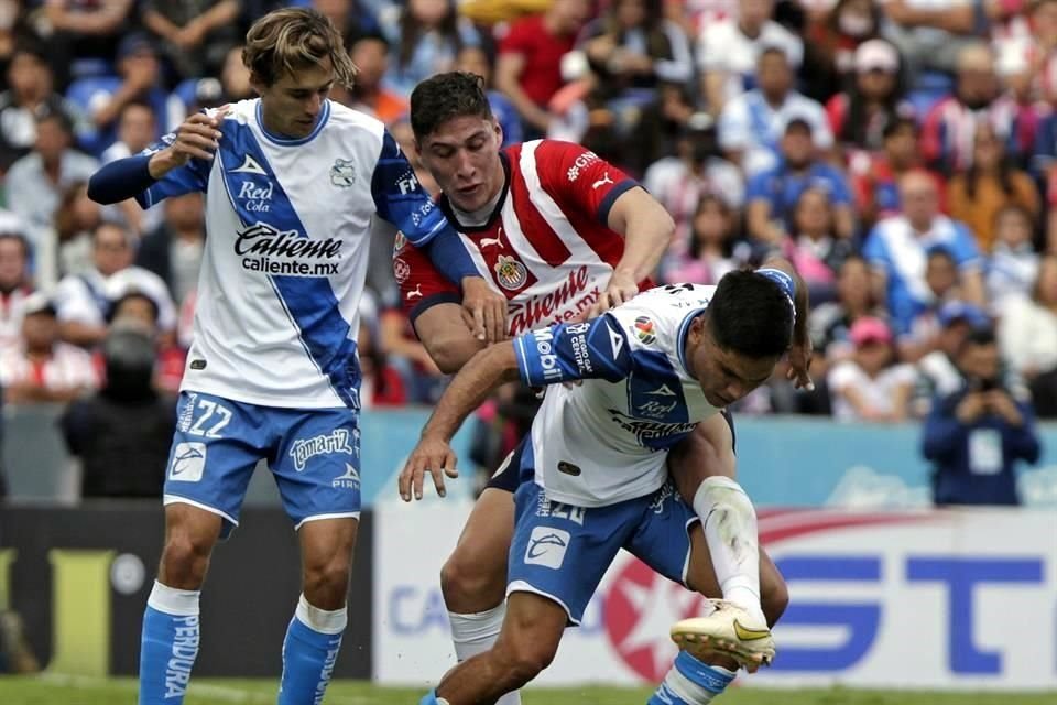 Las Chivas fueron eliminadas del Repechaje por el Puebla.