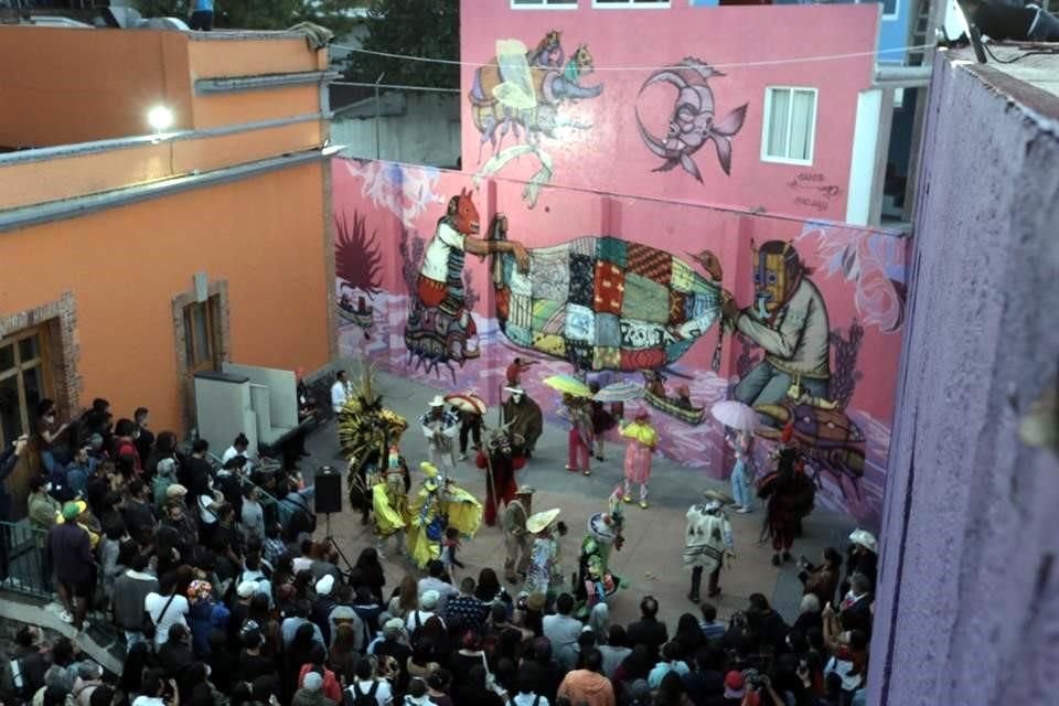 El pasado mes de marzo, la Alcaldía Cuauhtémoc borró el mural de Sego 'Mujer en Diálogo con el Progreso', que se encontraba en la fachada del Mercado Juárez.