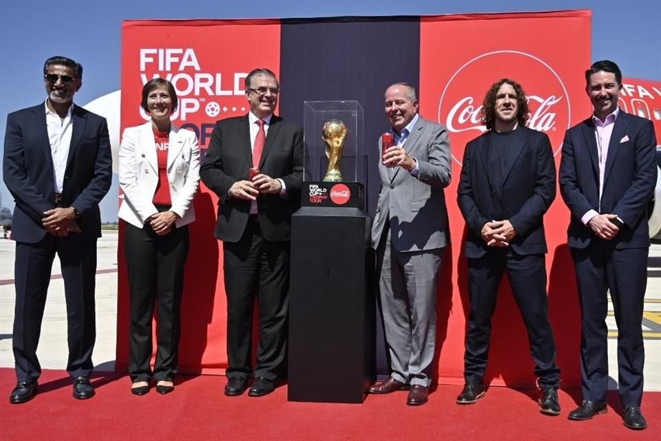 El trofeo de la Copa del Mundo ya se encuentra en México.