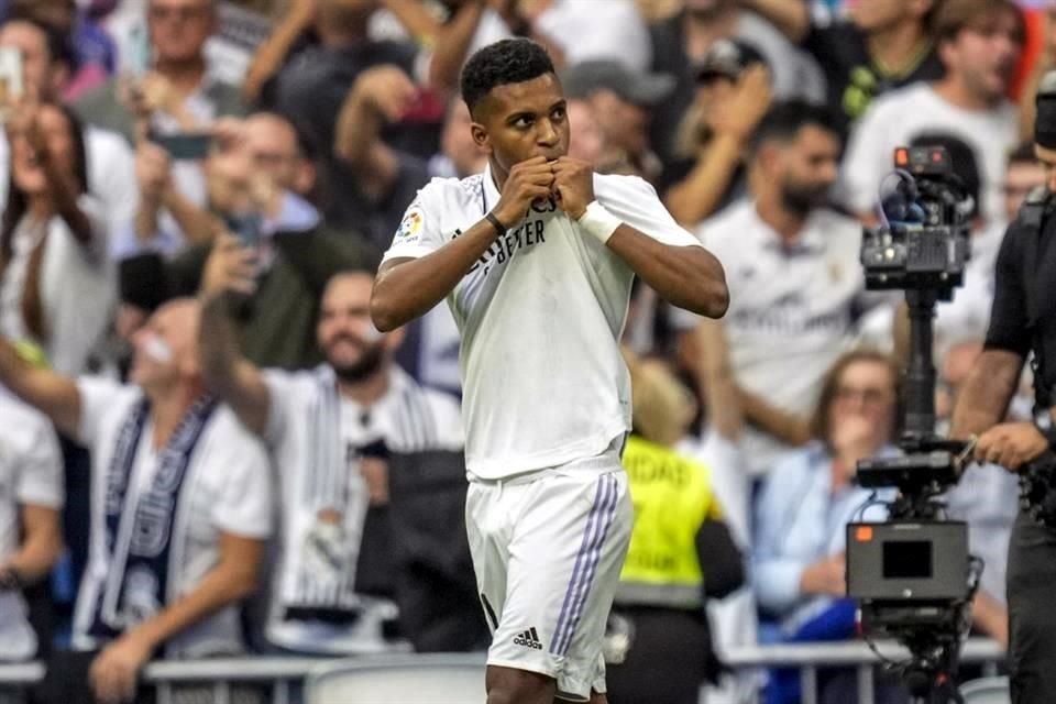 Rodrygo salió de la banca para poner el 3-1 definitivo