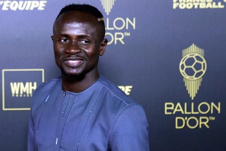 Sadio Mané fue premiado con el galardón Sócrates, el cual reconoce la labor social.