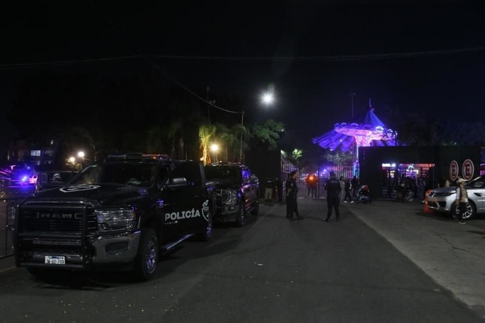 Una persona asesinada y otra más lesionada fue el saldo de una balacera que se registró en las inmediaciones de las Fiestas de Octubre.