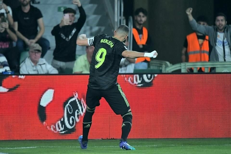 Karim Benzema marcó uno, pero el VAR le anuló dos.