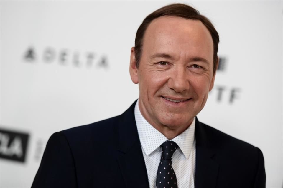 El jurado de Nueva York cerró el caso contra Kevin Spacey, desestimando las acusaciones de Anthony Rapp sobre abuso sexual.