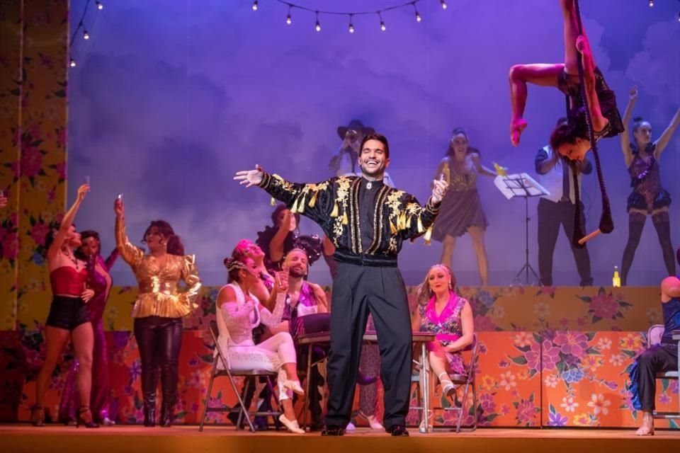 En 'Cirque Musica Querida, La Celebración de Juan Gabriel' sonaron temas como 'Ya Lo Sé Que Tú Te Vas'.