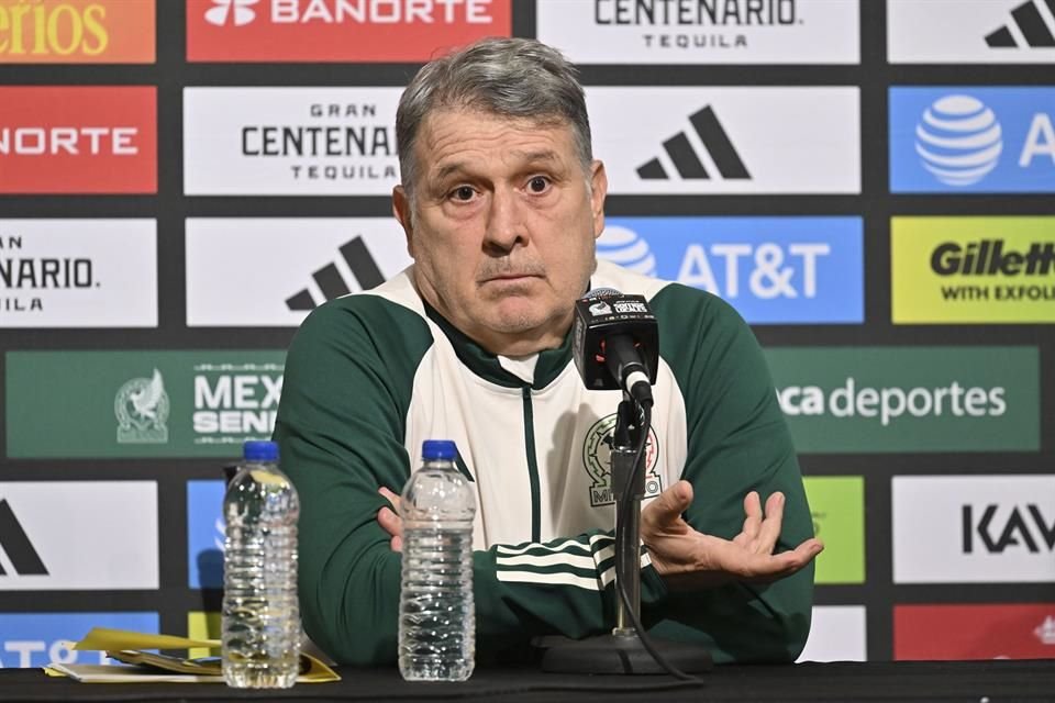 Gerardo Martino ve como normal que la afición critique al entrenador nacional en turno.