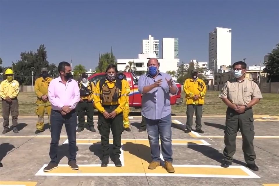 El Gobernador de Jalisco, Enrique Alfaro, compartió un video en redes sociales donde señala que los siete incendios del martes fueron provocados para desestabilizar a la Ciudad.