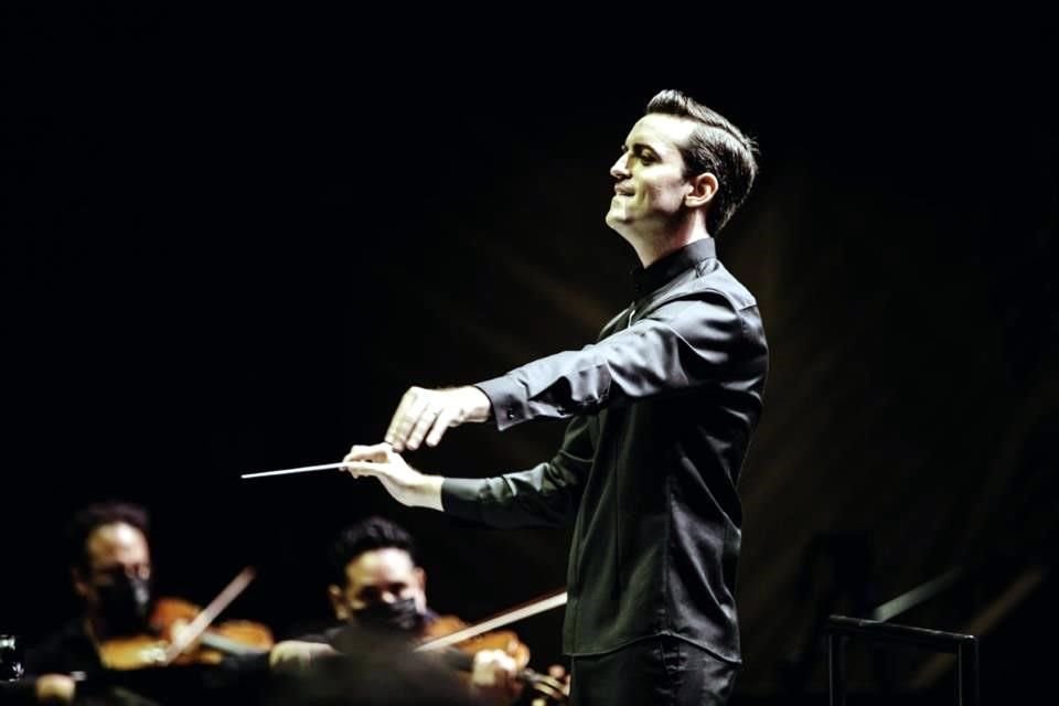 El reconocimiento entregado a Juan Pablo Contreras por la Vilcek Foundation reconoce a científicos y artistas radicados en EU que han construido una trayectoria excepcional con base en su creatividad.