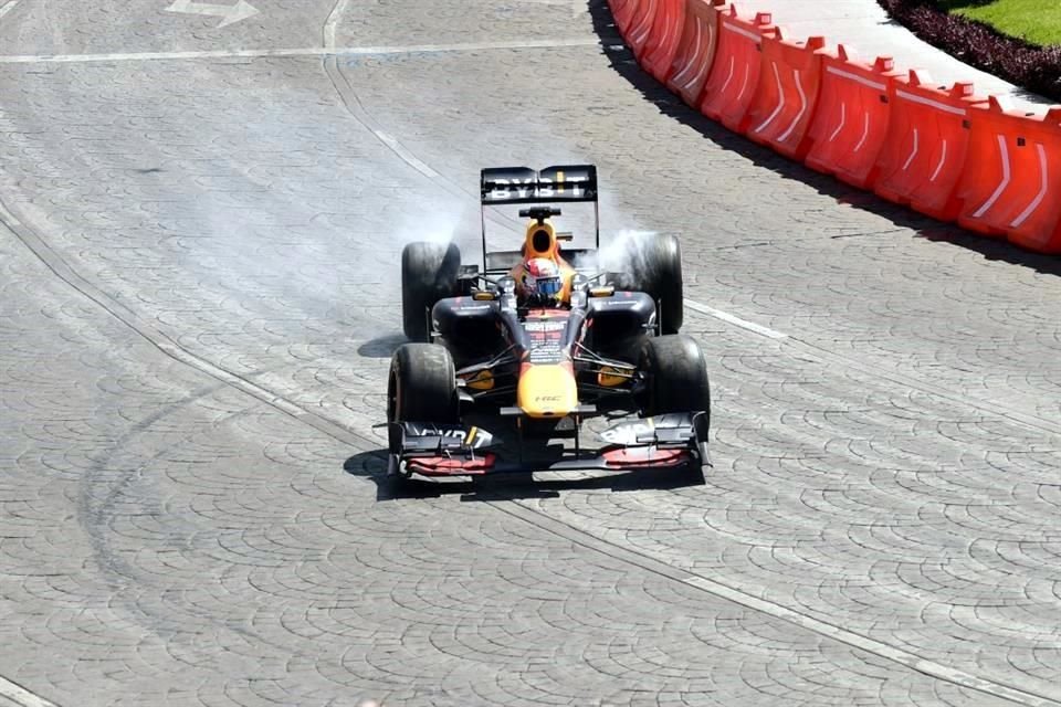 Checo Pérez confía en dar una gran carrera en México.