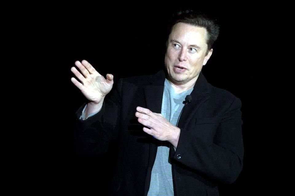 Elon Musk debe cerrar el trato para comprar Twitter el viernes.