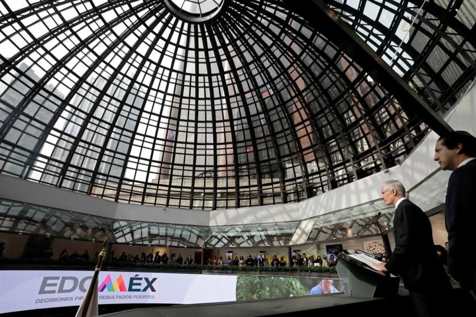 Contadores exigieron una mayor regulación para que pymes se listen en BMV.