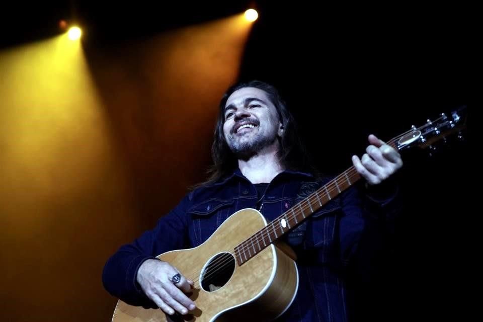 Juanes echó un vistazo a su Origen (cómo se titula su nuevo disco) para traer al presente los recuerdos de su pasado y cantarle a sus fans los temas que son el soundtrack de su vida.