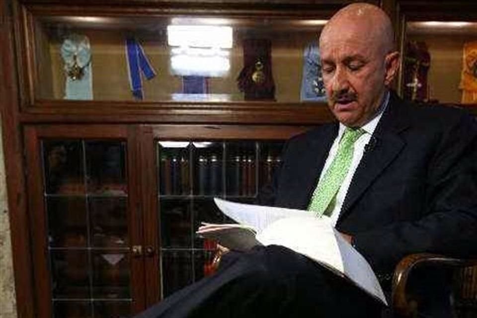 El ex Presidente Carlos Salinas de Gortari durante una entrevista en 2010.