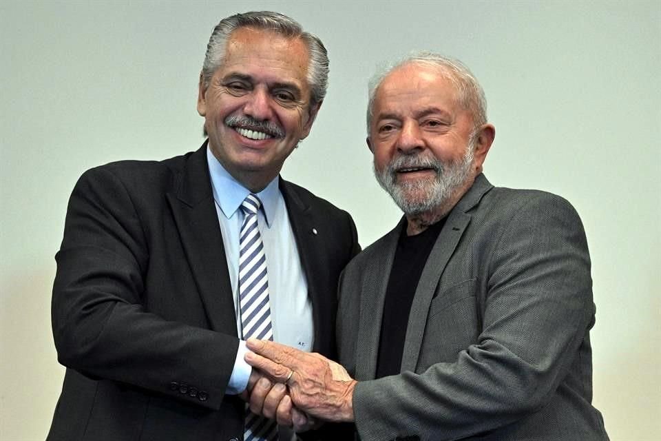 Alberto Fernández y Luiz Inácio Lula da Silva durante su encuentro este lunes en Sao Paulo.